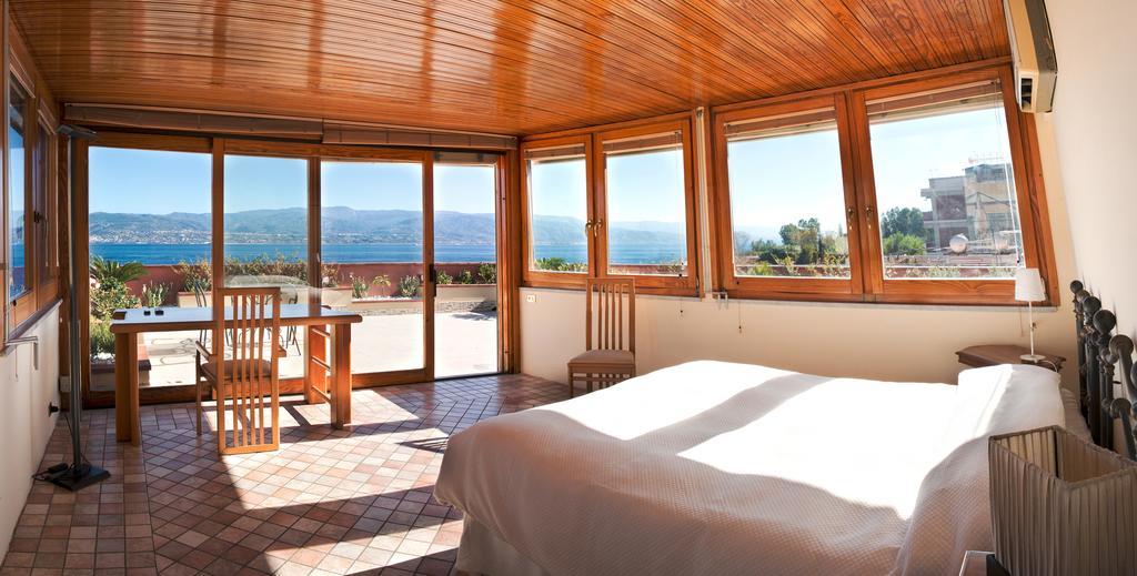 B&B Lighea Messina Ruang foto
